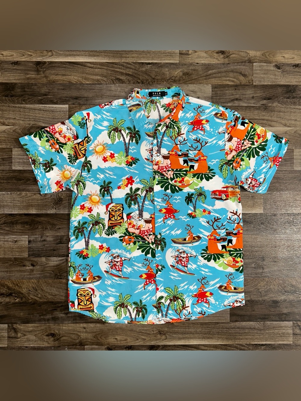 SSLR Men’s XL Hawaiian Christmas Santa Reindeer Tiki Shirt Blue